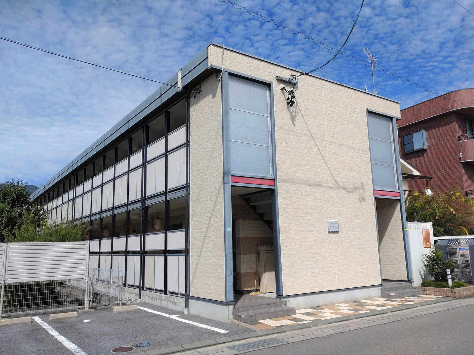 レオパレスフォレストの賃貸物件