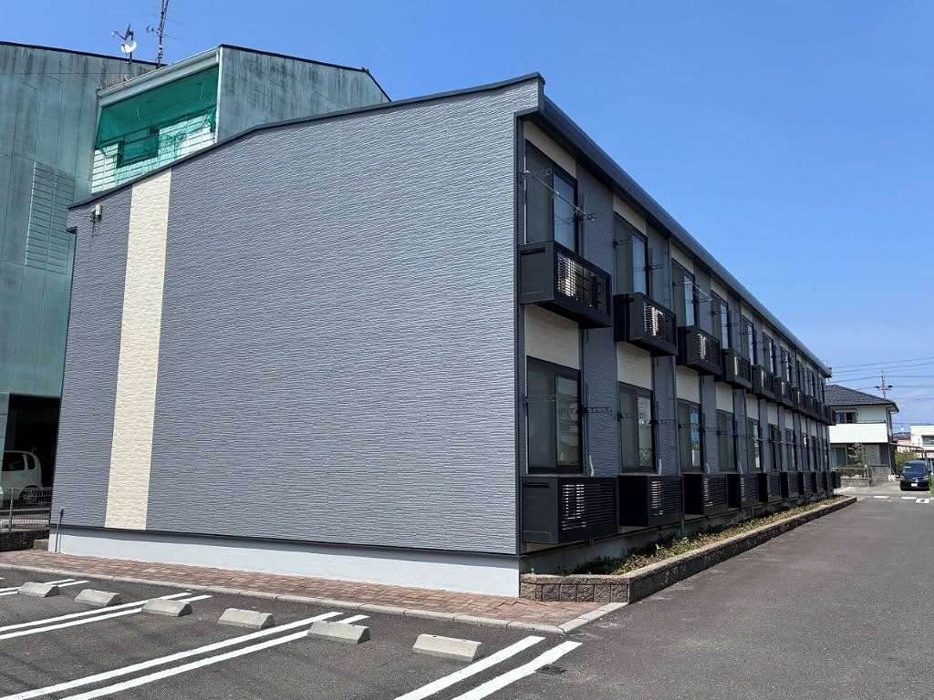 新羽島駅より徒歩7分 築19年3ヶ月 2階建の賃貸物件