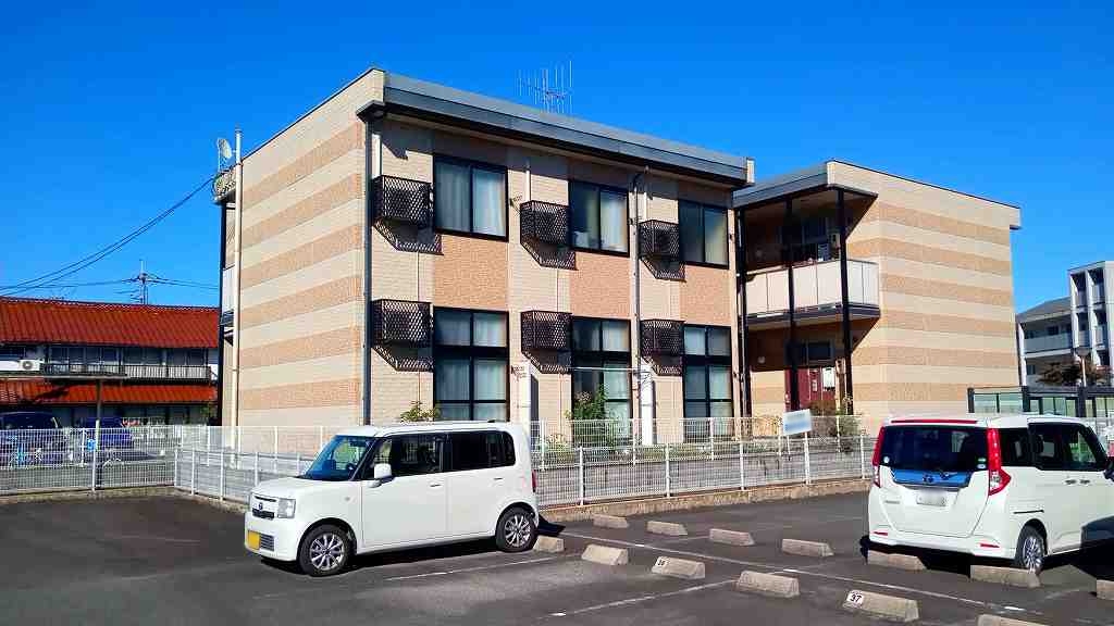 西三次駅より徒歩13分 築18年2ヶ月 2階建の賃貸物件