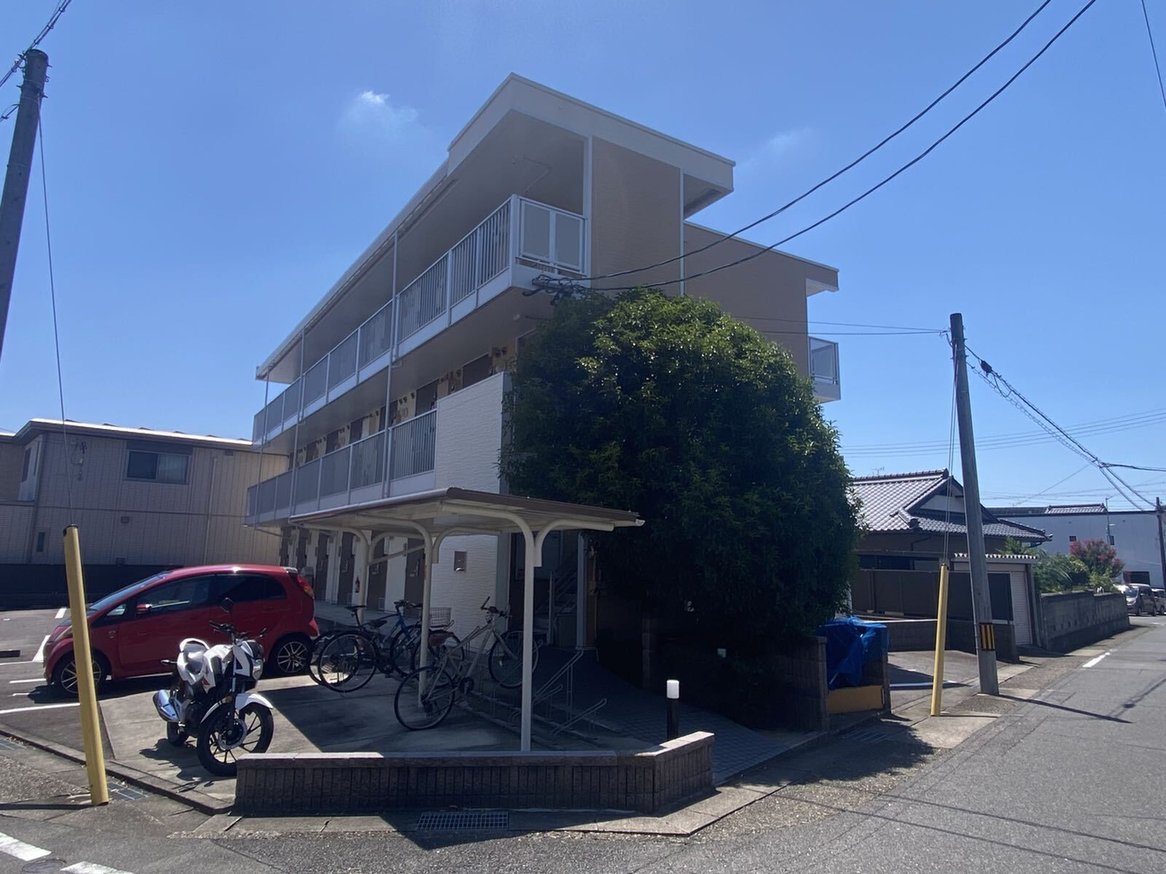 大森・金城学院前駅より徒歩5分 築18年5ヶ月 3階建の賃貸物件