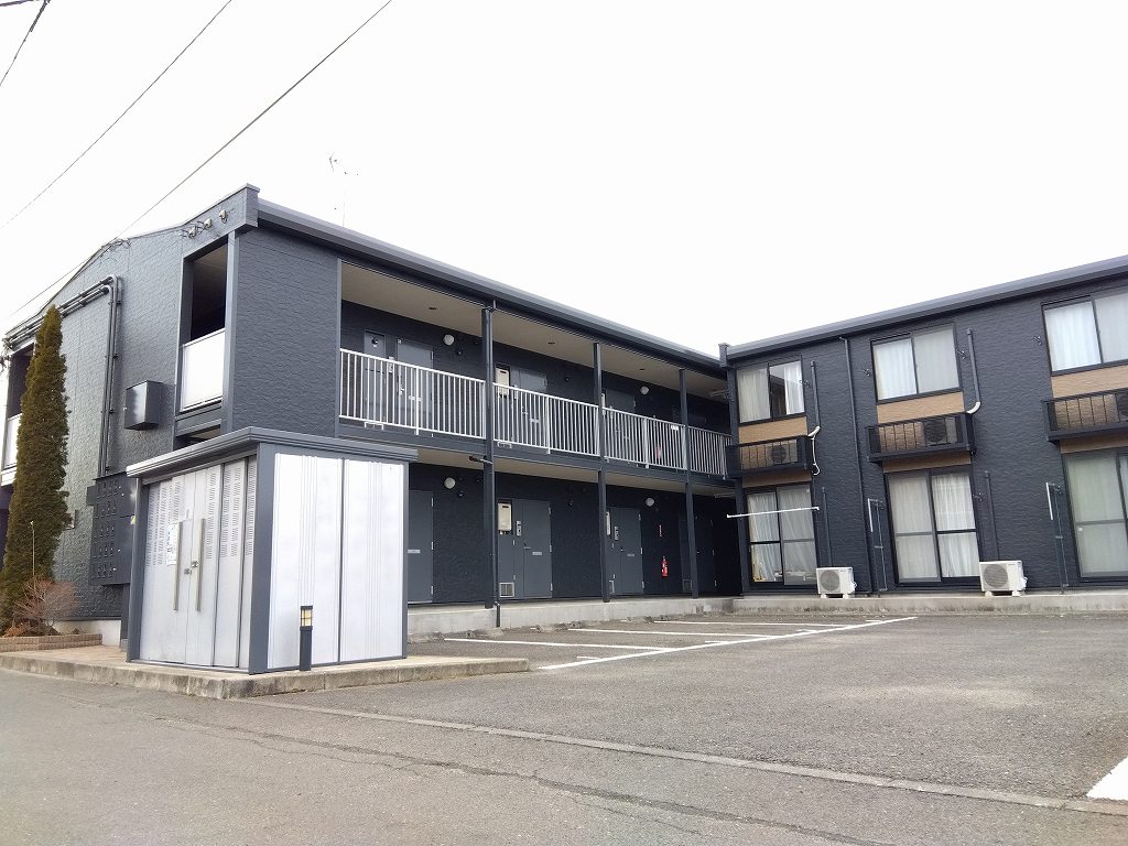 岩沼駅より徒歩20分 築18年5ヶ月 2階建の賃貸物件