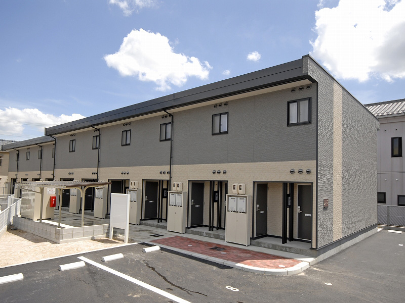 三次駅より徒歩7分 築18年3ヶ月 2階建の賃貸物件