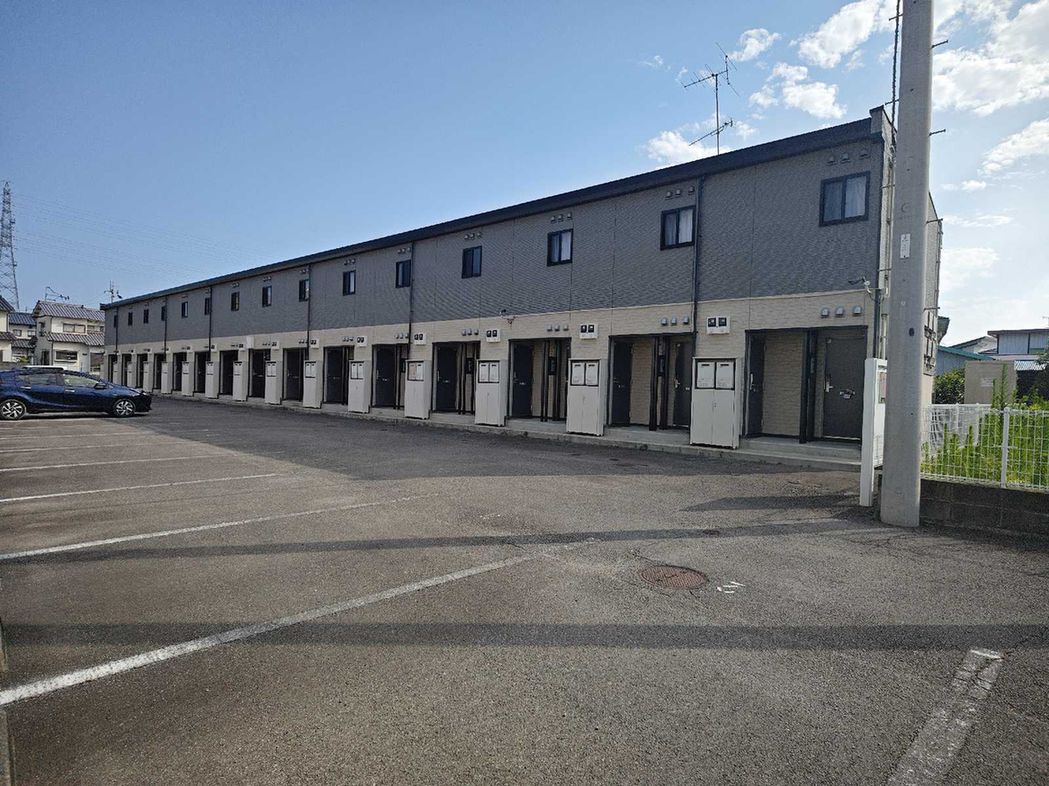 レオパレスグレーシー堀江の賃貸物件