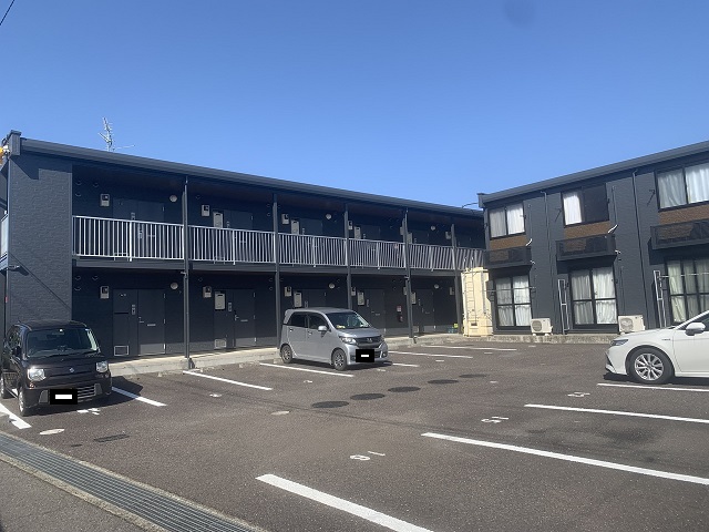 稲沢駅より徒歩27分 築18年2ヶ月 2階建の賃貸物件