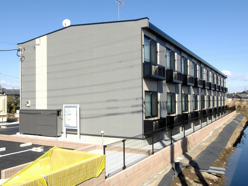 花崎駅より徒歩10分 築17年10ヶ月 2階建の賃貸物件