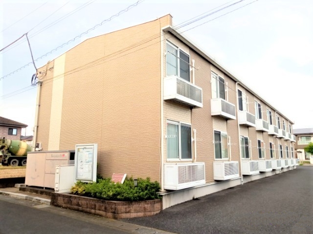 山前駅よりバス6分 築18年4ヶ月 2階建の賃貸物件