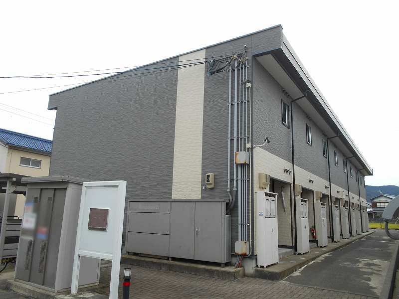 敦賀駅よりバス22分 築17年11ヶ月 2階建の賃貸物件