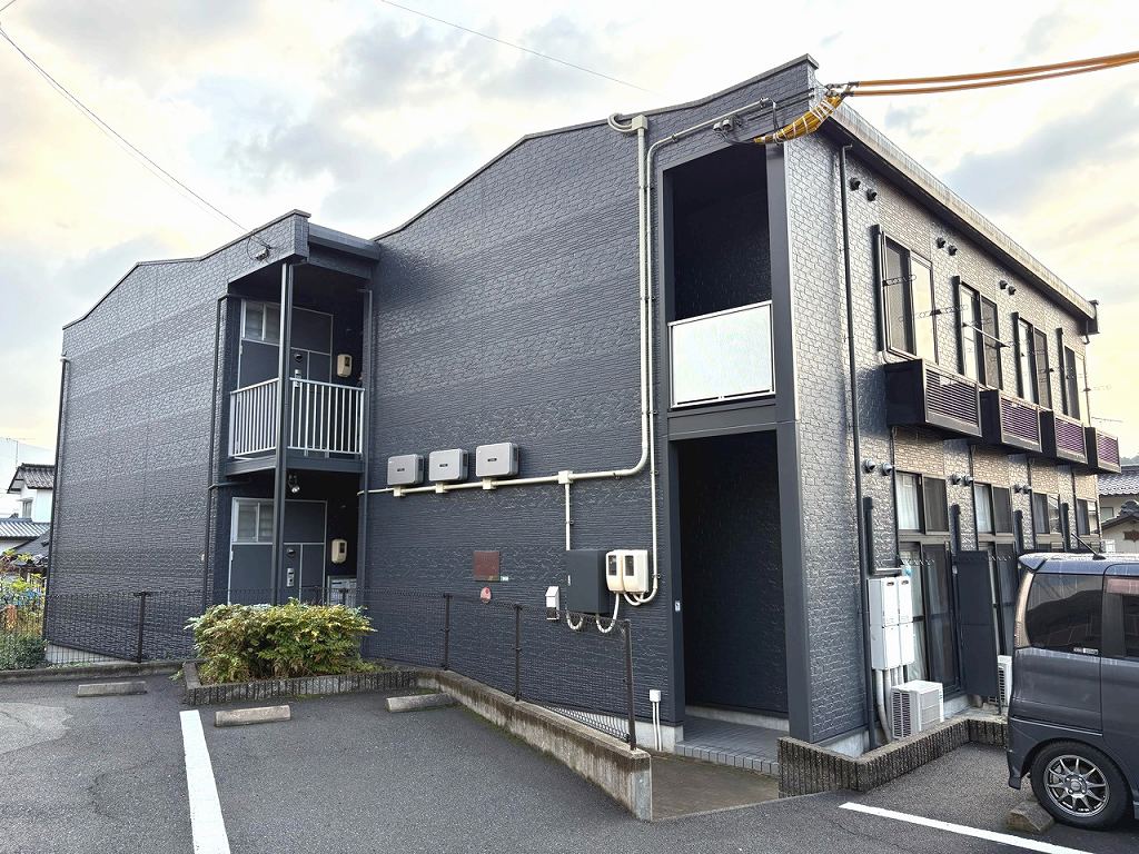 梅林駅より徒歩11分 築18年10ヶ月 2階建の賃貸物件
