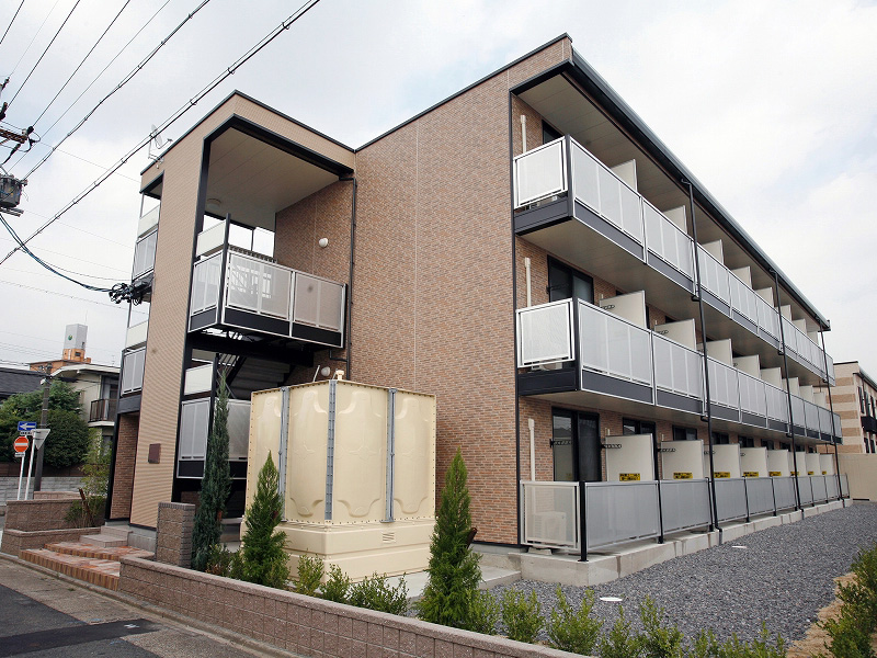 茶屋ヶ坂駅より徒歩8分 築18年2ヶ月 3階建の賃貸物件