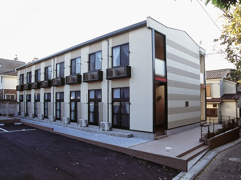 二俣川駅よりバス23分 築17年11ヶ月 2階建の賃貸物件