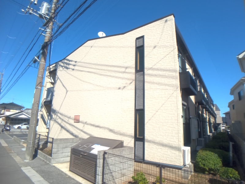 本八幡駅よりバス17分 築17年9ヶ月 2階建の賃貸物件