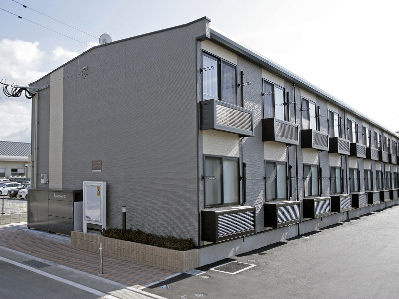 竹松駅よりバス6分 築17年10ヶ月 2階建の賃貸物件