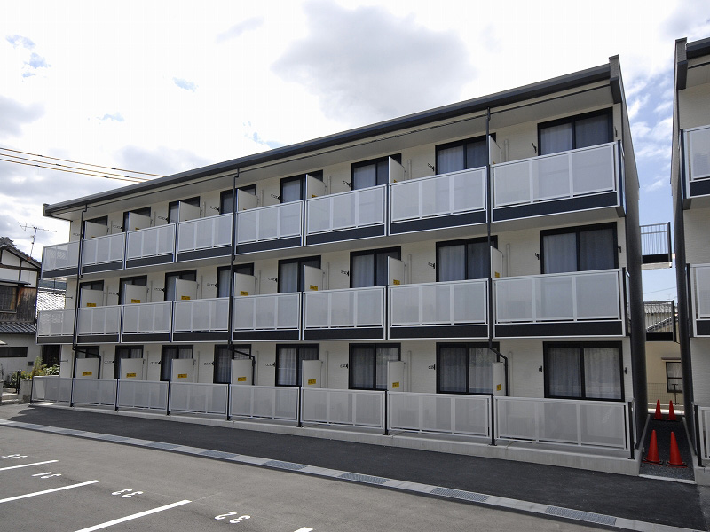 レオパレスグランデタカヤマの賃貸物件