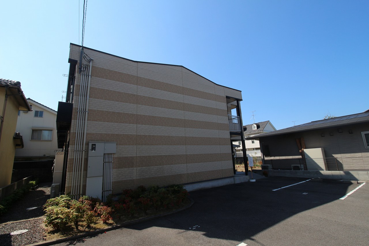 レオパレス平七屋の賃貸物件