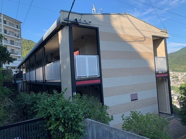 レオパレスプランドール西山本町の賃貸物件