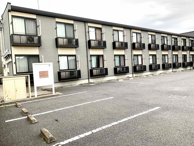 氏家駅より徒歩11分 築17年6ヶ月 2階建の賃貸物件