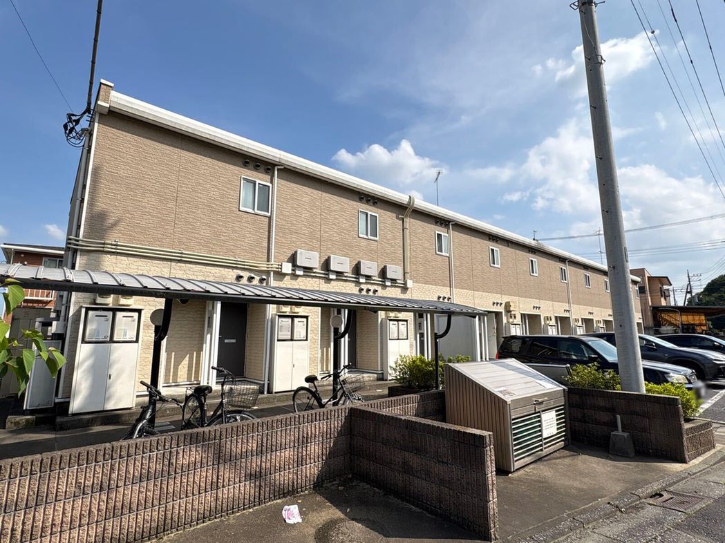足利駅より徒歩26分 築18年 2階建の賃貸物件