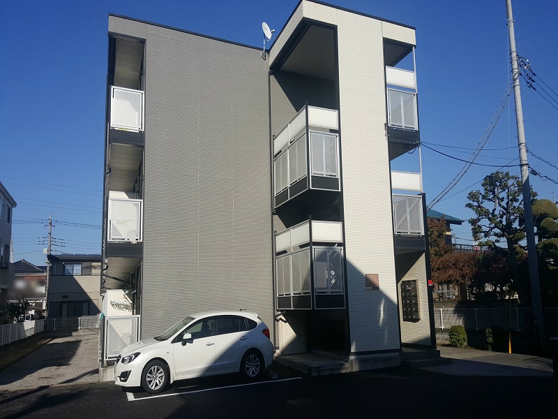 草加駅より徒歩12分 1階 築17年10ヶ月の賃貸物件