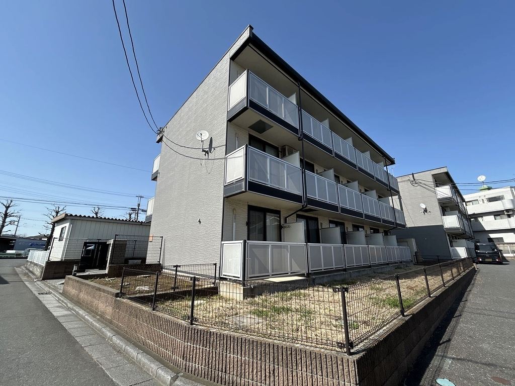 レオパレスリバーヴィレッジＡ 3階 築17年3ヶ月の賃貸物件