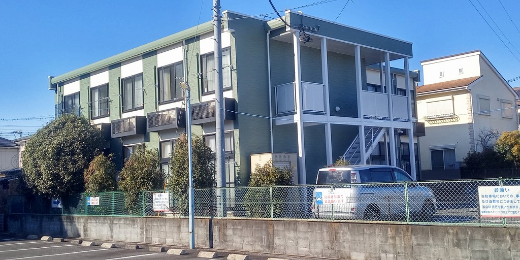 富水駅より徒歩3分 築15年10ヶ月 2階建の賃貸物件