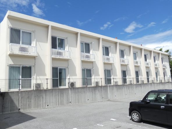 首里駅よりバス30分 築16年8ヶ月 2階建の賃貸物件