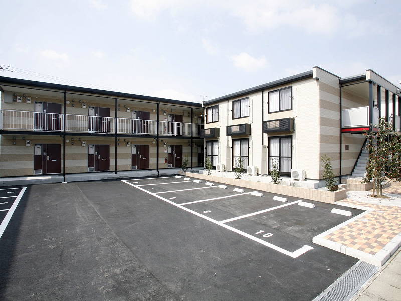 道ノ尾駅よりバス25分 築17年11ヶ月 2階建の賃貸物件