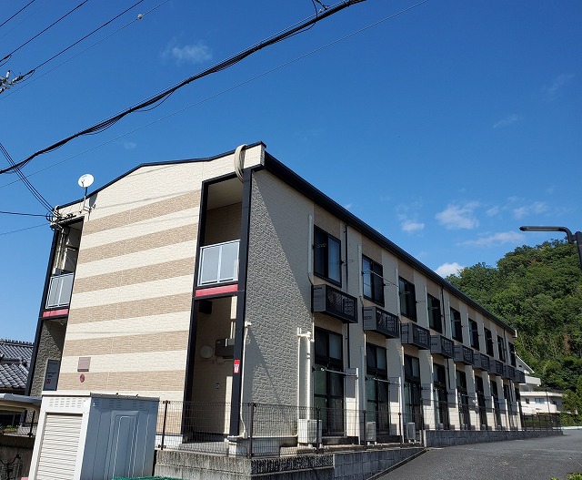 天理駅よりバス9分 築17年2ヶ月 2階建の賃貸物件