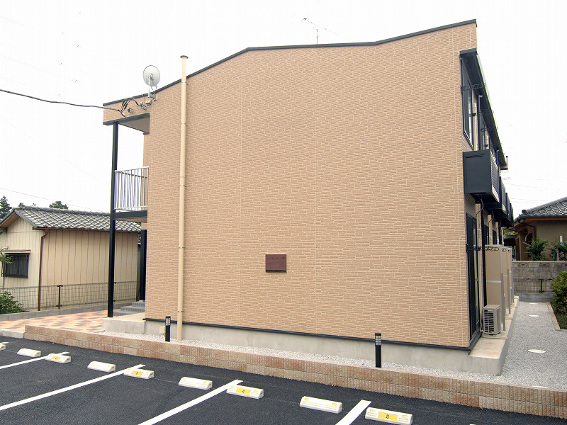 岩槻駅よりバス15分 2階 築17年5ヶ月の賃貸物件