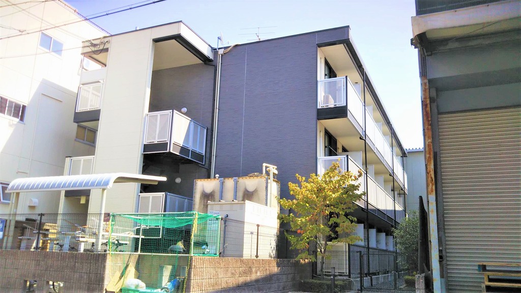 城北公園通駅より徒歩9分 築17年5ヶ月 3階建の賃貸物件