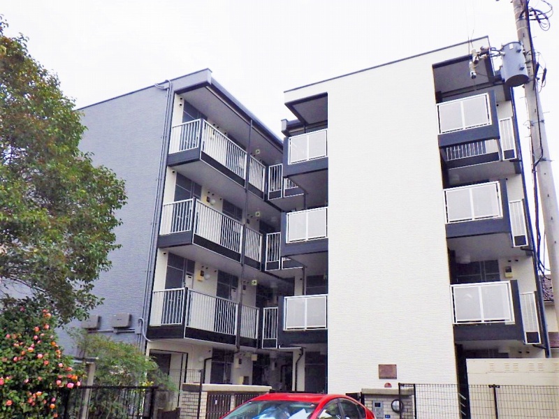 本千葉駅より徒歩7分 築17年2ヶ月 4階建の賃貸物件