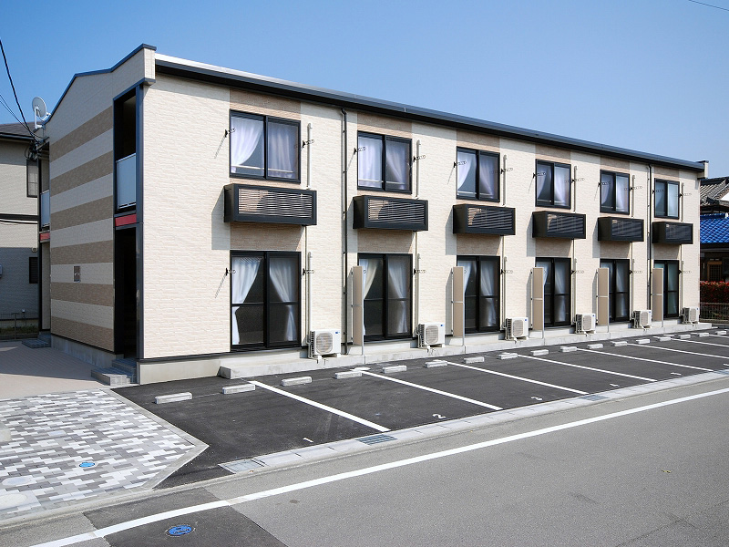 北楠駅より徒歩3分 築17年8ヶ月 2階建の賃貸物件