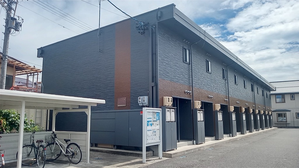 信濃大町駅より徒歩6分 築17年3ヶ月 2階建の賃貸物件