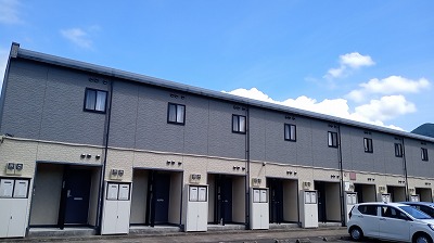 伊万里駅より徒歩13分 築17年3ヶ月 2階建の賃貸物件