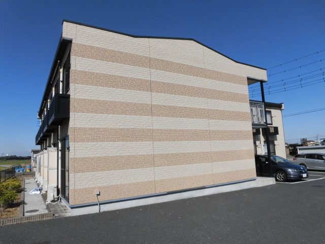 久喜駅よりバス40分 2階 築17年4ヶ月の賃貸物件