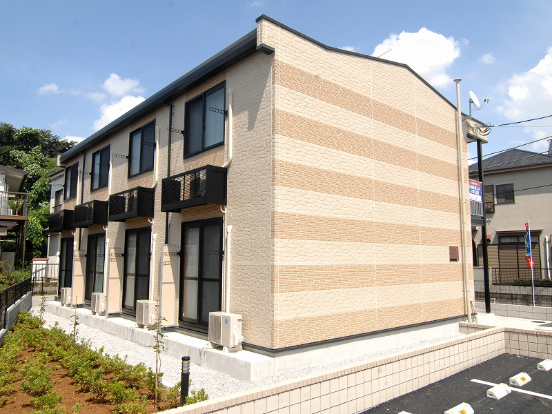 レオパレス中新井ｃｏｕｒｔ 2階 築18年の賃貸物件