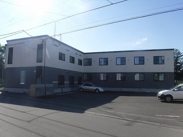 千歳駅より徒歩15分 築17年3ヶ月 2階建の賃貸物件