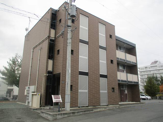 仙北町駅より徒歩5分 築16年9ヶ月 3階建の賃貸物件