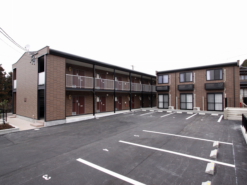 羽黒駅よりバス10分 築16年10ヶ月 2階建の賃貸物件