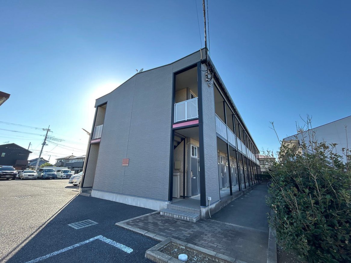 つくば駅よりバス15分 築17年7ヶ月 2階建の賃貸物件