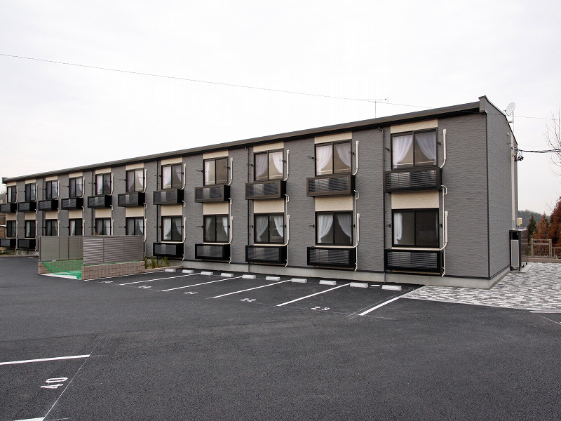 新瀬戸駅より徒歩28分 築16年8ヶ月 2階建の賃貸物件