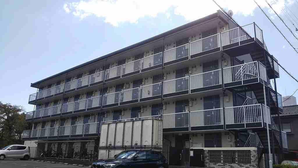 廿日市駅より徒歩15分 築16年11ヶ月 4階建の賃貸物件