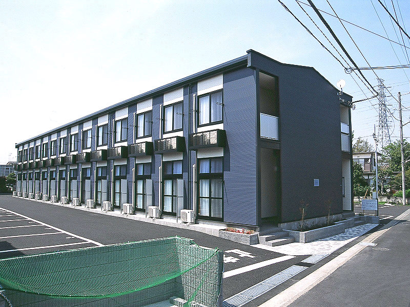 寒川駅より徒歩13分 築16年9ヶ月 2階建の賃貸物件