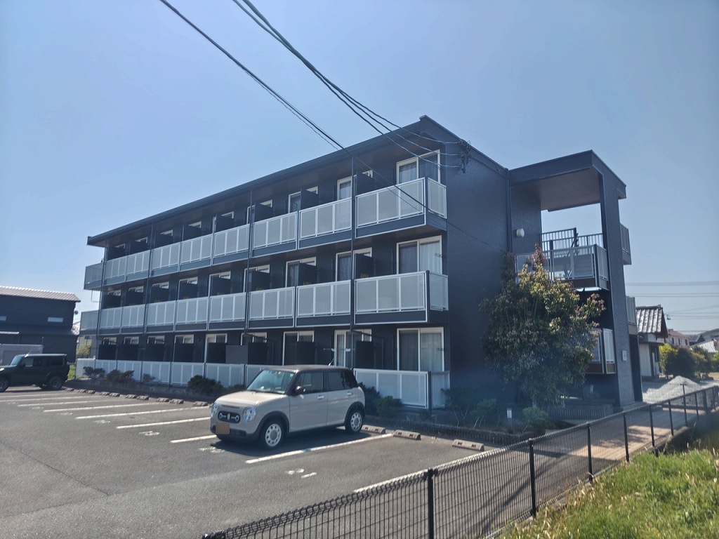 レオパレスプラムズ３の賃貸物件