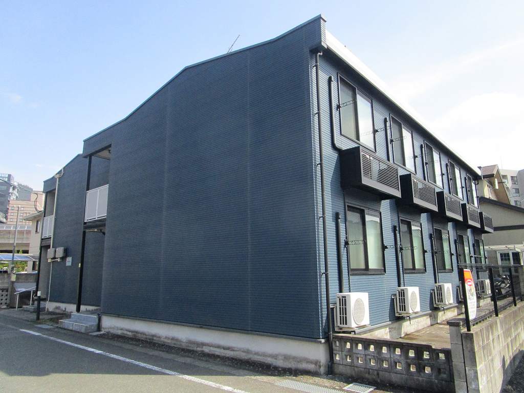 熊本駅より徒歩4分 築14年9ヶ月 2階建の賃貸物件