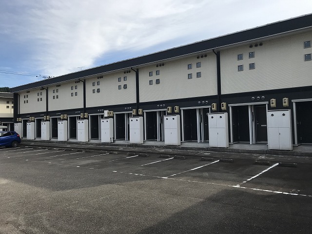 レオネクスト英 Aの賃貸物件