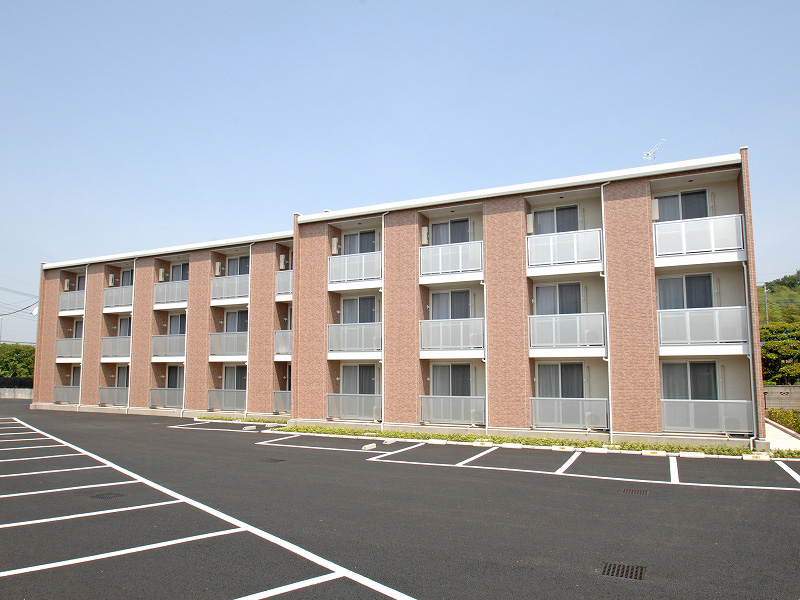 上尾駅よりバス20分 2階 築16年6ヶ月の賃貸物件