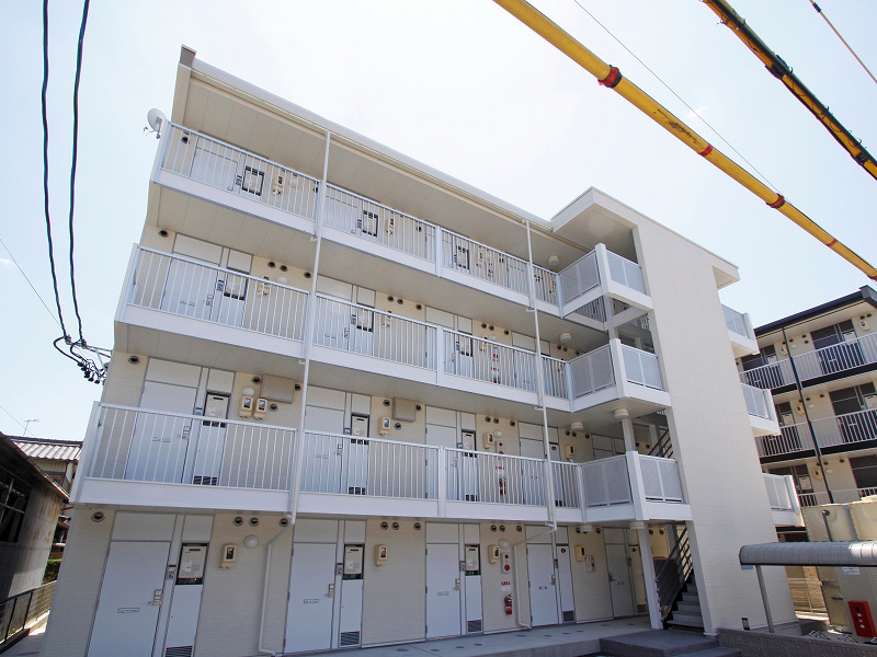 豊田市駅より徒歩12分 築16年10ヶ月 4階建の賃貸物件