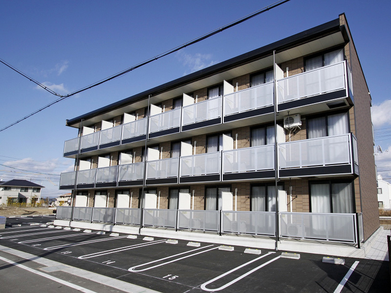 米野木駅より徒歩8分 築15年10ヶ月 3階建の賃貸物件