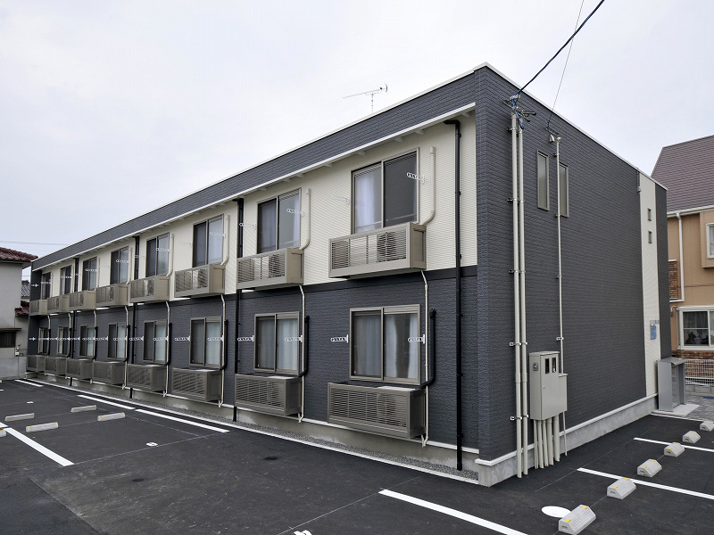 鎌田駅より徒歩10分 築16年11ヶ月 2階建の賃貸物件