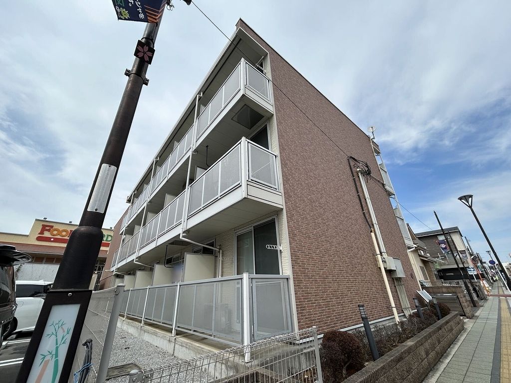 日進駅より徒歩4分 3階 築16年4ヶ月の賃貸物件